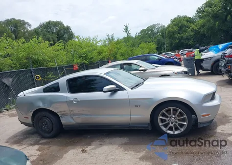 2010 Ford Mustang Gt/Gt Premium из США, поврежденный, VIN 1ZVBP8CH0A5112691